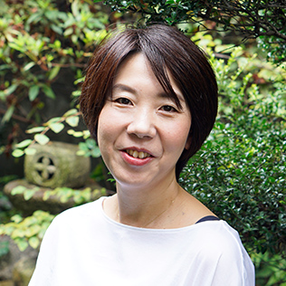 野村菜月