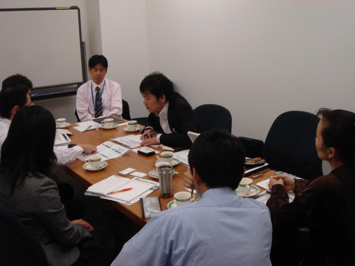 中間報告会まで一ヶ月をきりました！